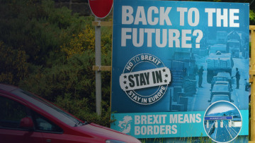 Brexit: Ανατροπή και απόλυτο διχασμό για το μέλλον της Βρετανίας στην ΕΕ δείχνει νέο γκάλοπ 