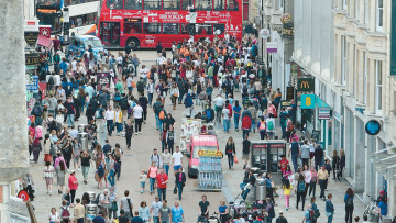 Brexit: Tι αλλάζει για Ελληνες εργαζόμενους και φοιτητές