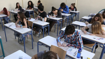 Πανελλαδικές: Άνοδος σε ιατρικές, πτώση στις οικονομικές σχολές