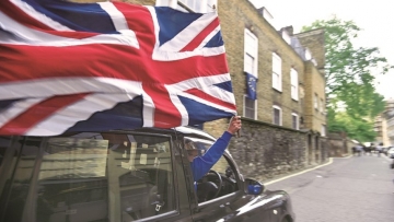 Moody's: To Brexit θα βλάψει την οικονομική ανάπτυξη της Βρετανίας