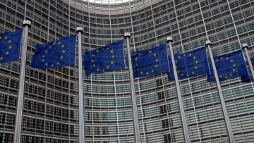 Κομισιόν: Προθεσμία τριών εβδομάδων σε Ισπανία, Πορτογαλία για τα ελλείμματα τους