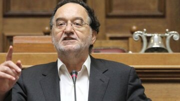 Λαφαζάνης: Σωσίβιο στον εκλογικό νόμο αναζητά η κυβέρνηση που καταρρέει