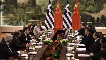 Στην Σαγκάη ο Αλέξης Τσίπρας: Συναντήσεις με εκπροσώπους κινεζικών εταιρειών