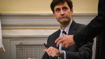 Γ. Χουλιαράκης: Ποιος είναι ο κ. Γκάλμπρεϊθ;