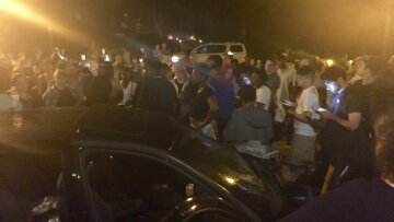 Βίντεο: «Βράζουν» οι Αφροαμερικανοί για τις δύο δολοφονίες από αστυνομικούς σε 48 ώρες