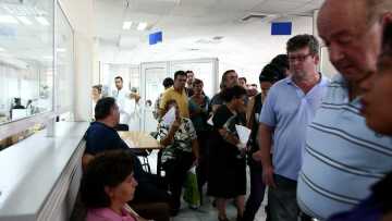 Κατάσχουν τα... πάντα για να μαζέψουν 7 δισ. από απλήρωτα χρέη