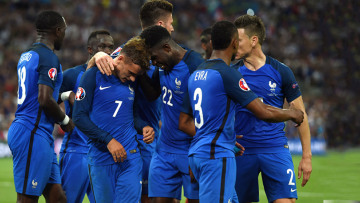 Euro2016: O «νέος Πλατινί» έστειλε (2-0) τη Γαλλία στον τελικό