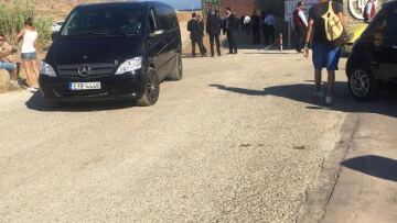 Μπλόκο στη Λια από «φουσκωτούς» για το γάμο της χρονιάς