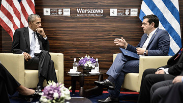 Ομπάμα σε Τσίπρα: Συνεχίστε τις μεταρρυθμίσεις στην οικονομία