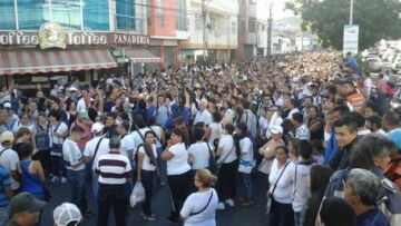 Η Κολομβία άνοιξε τα σύνορα στους εξαθλιωμένους της Βενεζουέλας