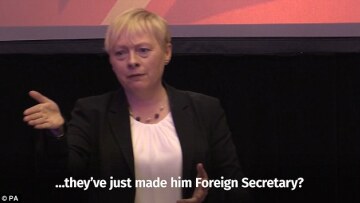 Η απίστευτη αντίδραση της υποψήφιας προέδρου των Εργατικών όταν μαθαίνει πως ο Μπόρις Τζόνσον έγινε ΥΠΕΞ