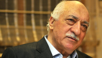 Καταδικάζει το πραξικόπημα ο φερόμενος ως αρχηγός του, Φετουλάχ Γκιουλέν