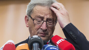 Γιούνκερ: Θα πολεμήσουμε την τρομοκρατία μέσα και έξω από την ΕΕ, θα την αντιμετωπίσουμε αποφασισμένοι και ενωμένοι