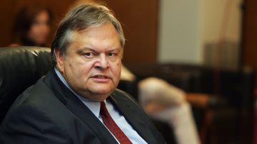 Βενιζέλος: Θα αντιταχθούμε σε κάθε ανεύθυνη συμπεριφορά που θα επιδιώξει επαναληπτικές εκλογές