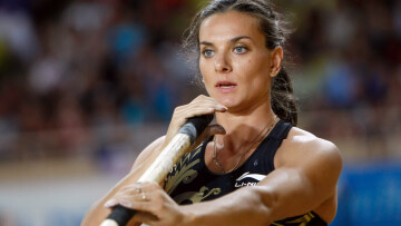 «Πυρ και μανία» η Ισινμπάγεβα με τον αποκλεισμό των Ρώσων αθλητών