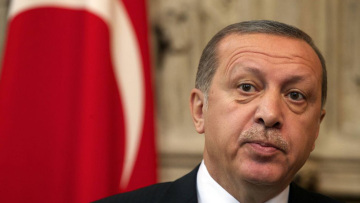 Ο Ερντογάν δέχτηκε πιέσεις να πάει στην Ελλάδα τη νύχτα του πραξικοπήματος