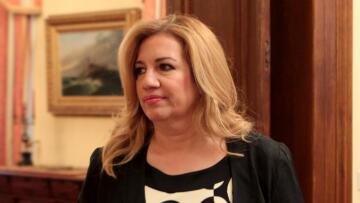 Καμμένος και Τσίπρας εναντίον Φώφης: Μόνο το... φιατάκι του Τζανετάκου έλειπε από τη Βουλή 