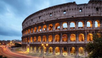 Βίντεο: Γερμανός μπήκε βράδυ στο Κολοσσαίο χωρίς να τον αντιληφθεί κανένας!