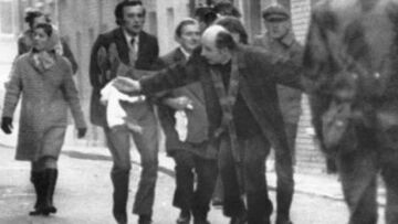 Απεβίωσε ο Ιρλανδός ιερέας-σύμβολο της «Ματωμένης Κυριακής»