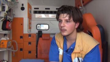 «Υπάρχουν πολλά παιδιά που τραυματίζονται σαν τον Ομράν», δηλώνει ο διασώστης του