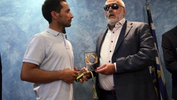 Κουρουμπλής «αδειάζει» Αυγή για τους Ολυμπονίκες: Μικρόψυχα αυτά που γράφονται