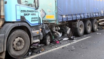 Και όμως σώθηκε - Τι αυτοκίνητο οδηγούσε;