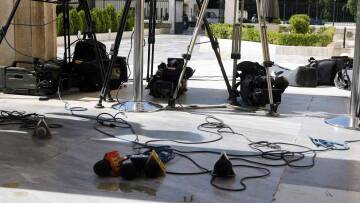 Μαξίμου για κανάλια χωρίς άδεια: Λειτουργήστε μέσω ίντερνετ ή με συνδρομητές!