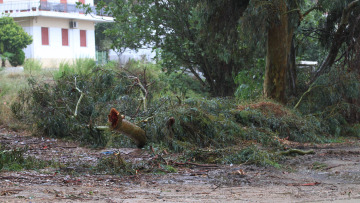 «Βούλιαξε» η μισή χώρα - Εκατοντάδες κλήσεις για πλημμυρισμένα σπίτια