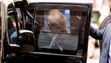 Χίλαρι Κλίντον: Νιώθω πολύ καλύτερα - Νόμιζα ότι δεν θα γινόταν θέμα η πνευμονία μου