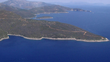 Κόκκινο δάνειο 1,8 εκατ. ευρώ έχει η ΑΓΥΙΑ με το «βοσκοτόπι»!