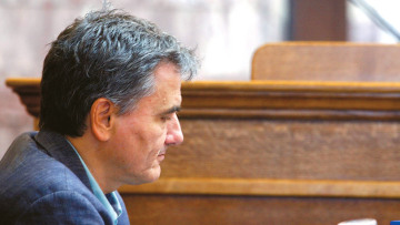 Ακίνητα, επιχειρήσεις και φοροαπαλλαγές στο στόχαστρο