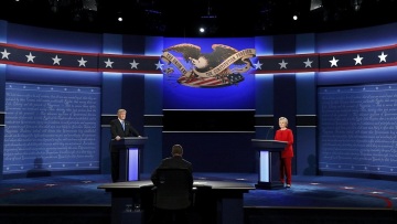 Χίλαρι: Λες τρελά πράγματα και φοροδιαφεύγεις -Τραμπ: Το ταμπεραμέντο το μεγάλο όπλο μου