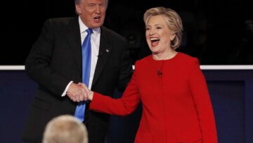 Η «βουλωμένη» μύτη του Τραμπ και η... περιφρόνησή του στον συντονιστή του debate