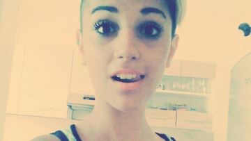 Σε φίλους και συγγενείς ψάχνουν απαντήσεις για την εξαφανισμένη 16χρονη