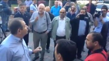 Βίντεο: «Ξεπουλάτε» φώναζαν συνδικαλιστές σε βουλευτή Κοζάνης του ΣΥΡΙΖΑ