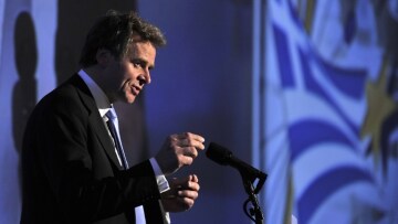 Νέες «βολές» από το ΔΝΤ για το ασφαλιστικό και τη φορολογία