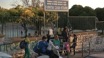Δημοσιογράφος από Λέσβο: Στημένη η είδηση για το λουκέτο στο 8ο Δημοτικό 
