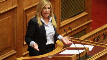 «Καρφί» Γεννηματά για Τσίπρα: Ο «τζάμπα μάγκας» το βάζει στα πόδια