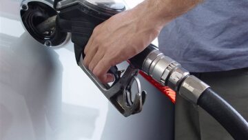 Πρατηριούχοι: Στον εισαγγελέα να σταλούν τα στοιχεία της έρευνας για τις πειραγμένες αντλίες