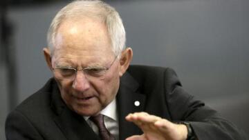 Σόιμπλε: Το υπερταμείο πρέπει να έχει διοίκηση έως τα τέλη του έτους