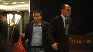 Στρωμένος με «αγκάθια» ο δρόμος για τη νέα αξιολόγηση: Με το «αριστερό» η έναρξή της