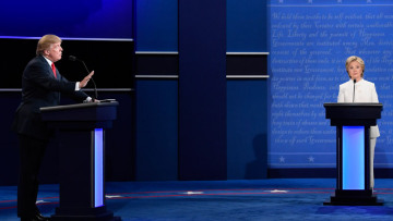 Τραμπ: Δεν ξέρω αν θα δεχθώ το αποτέλεσμα των εκλογών - Χίλαρι: Είσαι η μαριονέτα του Πούτιν στις ΗΠΑ