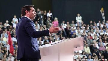 Der Spiegel: «Αλέξης Τσίπρας: Προδότης ή τραγικός ήρωας;»