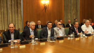 Ανασχηματισμός εν όψει με πέντε νέα υπουργεία και μετονομασία άλλων έξι