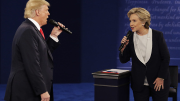 Εκλογές ΗΠΑ: Ώρα μηδέν για το ντέρμπι Χίλαρι-Τραμπ