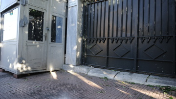 Τι γράφει ο γαλλικός Τύπος για την τρομοκρατική επίθεση στην πρεσβεία της Γαλλίας