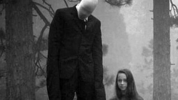 Trailer: Ποιος είναι ο Slenderman και πώς μετέτρεψε δύο 12χρονα κορίτσια σε στυγνούς δολοφόνους;