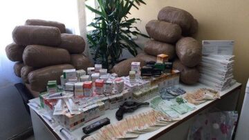 Εξαρθρώθηκε καρτέλ που είχε γεμίσει με ναρκωτικά την Αθήνα - Πώς δρούσε η οργάνωση