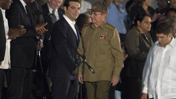 Διεθνής Τύπος: Μόνο ένας Ευρωπαίος ηγέτης στην Αβάνα για τον Κάστρο... ο Τσίπρας 