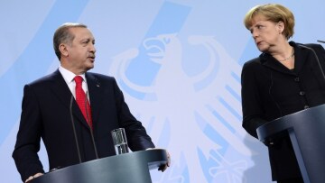 Μετά τον Τσίπρα, η Μέρκελ επικοινώνησε με τον Ερντογάν